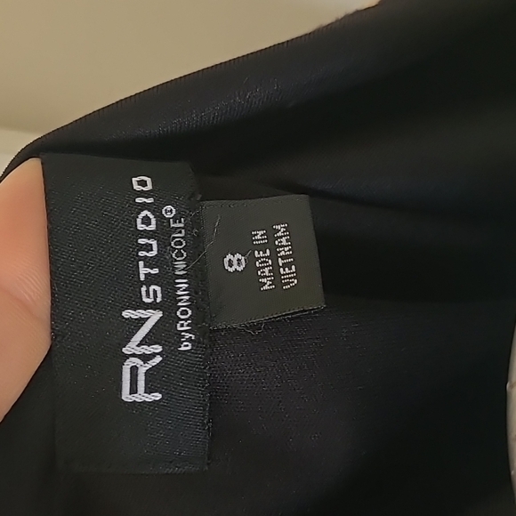 RN Studio Knit Dress 8 - Picture 4 of 7